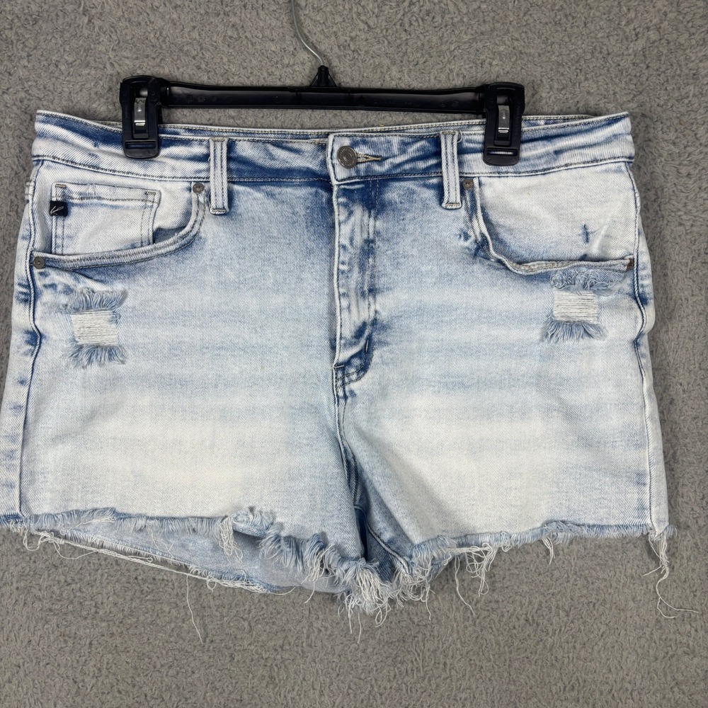 KanCan Shorts Womens 31 Light Wash Denim Cut Off Distressed 227156 Maurices